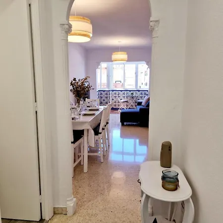 Apartment & Walk La Cala De *
